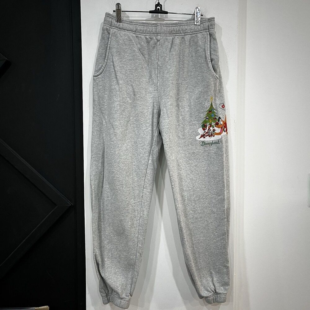Disneyland Christmas Jogger Sweatpants Size Small Pluto Chip Dale Holiday